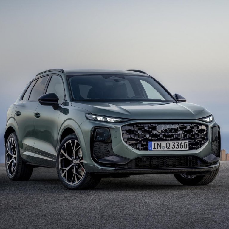 Новото Audi Q3 дебютира с ефективни бензинови и дизелови турбодвигатели
