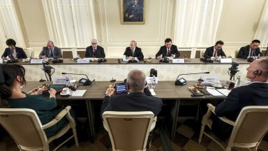 Руският президент Владимир Путин предложи посредническа помощ за прекратяване на