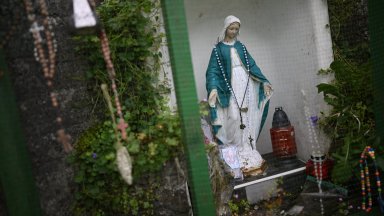 Снимка Getty Images Бон Секур наричан от местните просто Домът