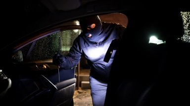 След шестмесечно разследване служители на сектор Престъпления срещу личността и