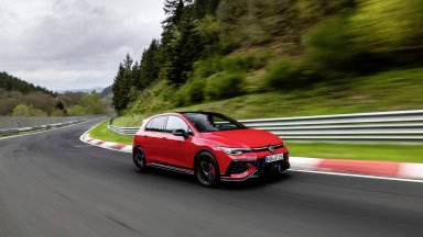 Volkswagen представи най-мощния сериен Golf GTI