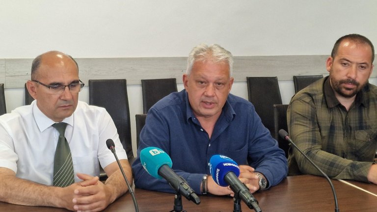 Правят кървави следи, за да хванат хищника при скалния венец над квартал "Дивдядово"