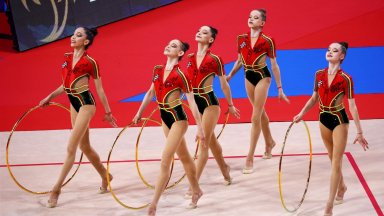 Златни! Ансамбълът ни за девойки спечели многобоя на Световното първенство в София