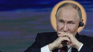 Путин обеща помощ на иранския народ, Китай осъди американските удари