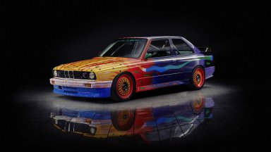 BMW празнува две годишнини със специална изложба в музея в Мюнхен