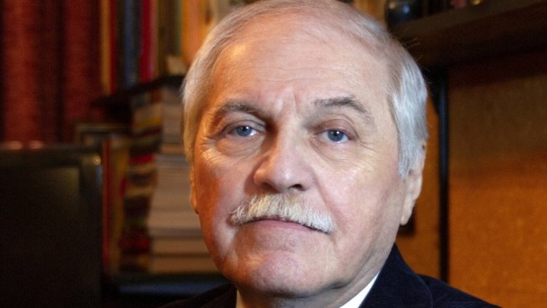 Проф. Владко Мурдаров получи признание от Виенския университет