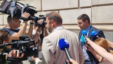 Столичният заместник кмет Никола Барбутов е задържан след като днес кабинетът