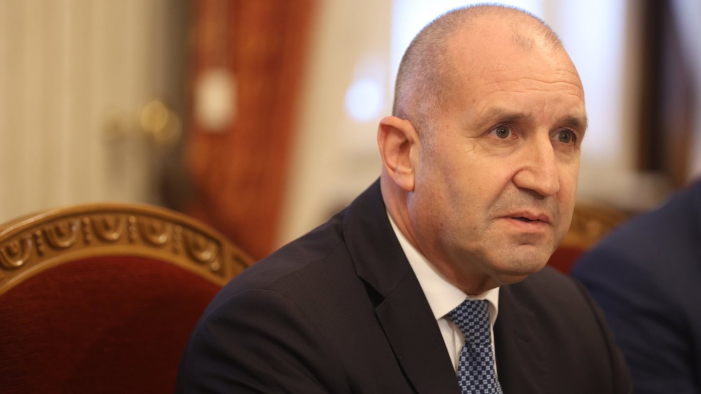 Радев с остро писмо до лидерите на ЕС, ЕК и ЕП срещу доклада за РСМ