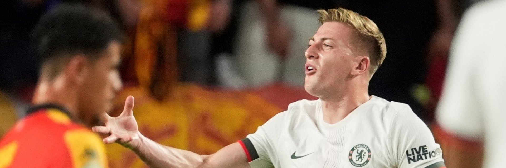 Челси удари три пъти в добавеното време, а новата деветка "се отпуши"