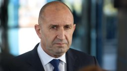 Румен Радев иска ускоряване на подготовката на летателния състав на изтребителите F-16