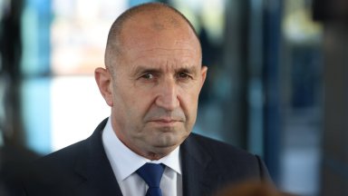 Румен Радев иска ускоряване на подготовката на летателния състав на изтребителите F-16