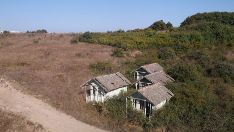 Открили в изоставено бунгало избягалия убиец на туристката в Приморско