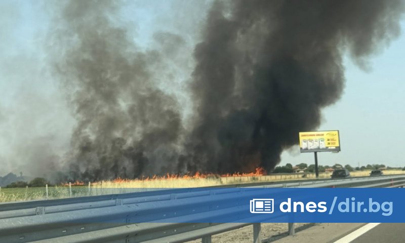 в непосредствена близост до автомагистрала Тракия в близост до село