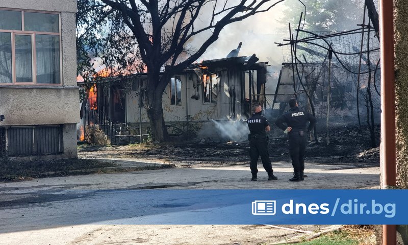 вече е локализиран, няма пострадали хора, предава БТА. Виж още