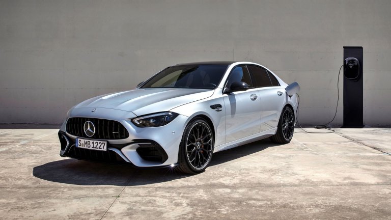Mercedes-AMG занапред ще предлага двигатели само с 6 или 8 цилиндъра