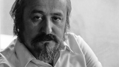 Поклонението пред тленните останки на Енчо Пиронков е днес в столичния храм "Св. Георги Победоносец"