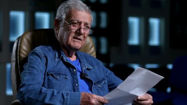 Стефан Цанев: Последната нощ на Сократ" е първата постановка по мой текст, която гледах в Турция