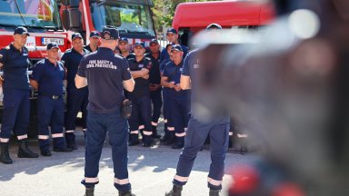 Първа група от 20 от българския Модул за наземно гасене