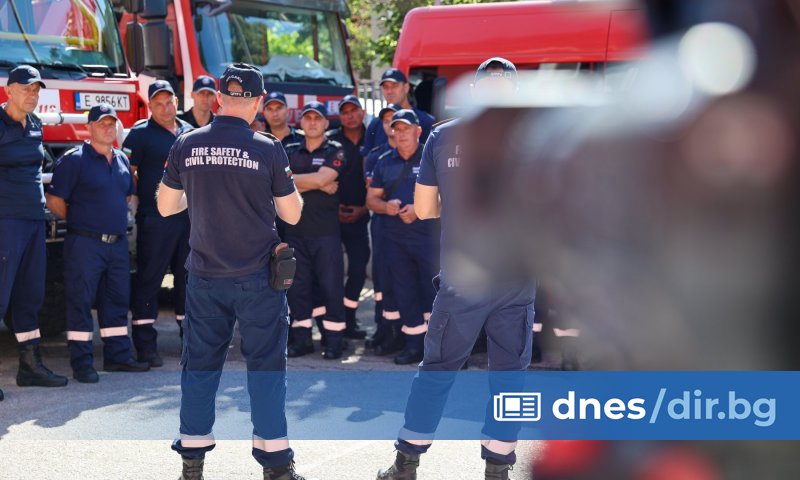 Първа група от 20 от българския Модул за наземно гасене