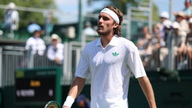 Циципас продължава да е в катастрофална форма преди US Open