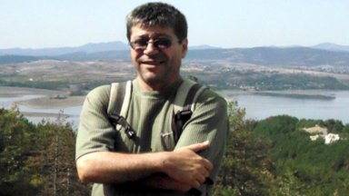 Живко Тенев-Gissen представя 50 карикатури в новата си изложба "Последна капка"