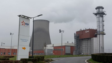 Франция и Швейцария спират атомни електроцентрали заради горещата вълна