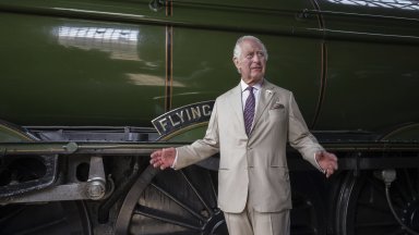 Кралският влак на британската монархия скоро ще тръгне от гарата