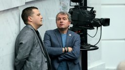 Политически повод за един належащ разговор