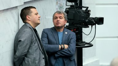 Политически повод за един належащ разговор