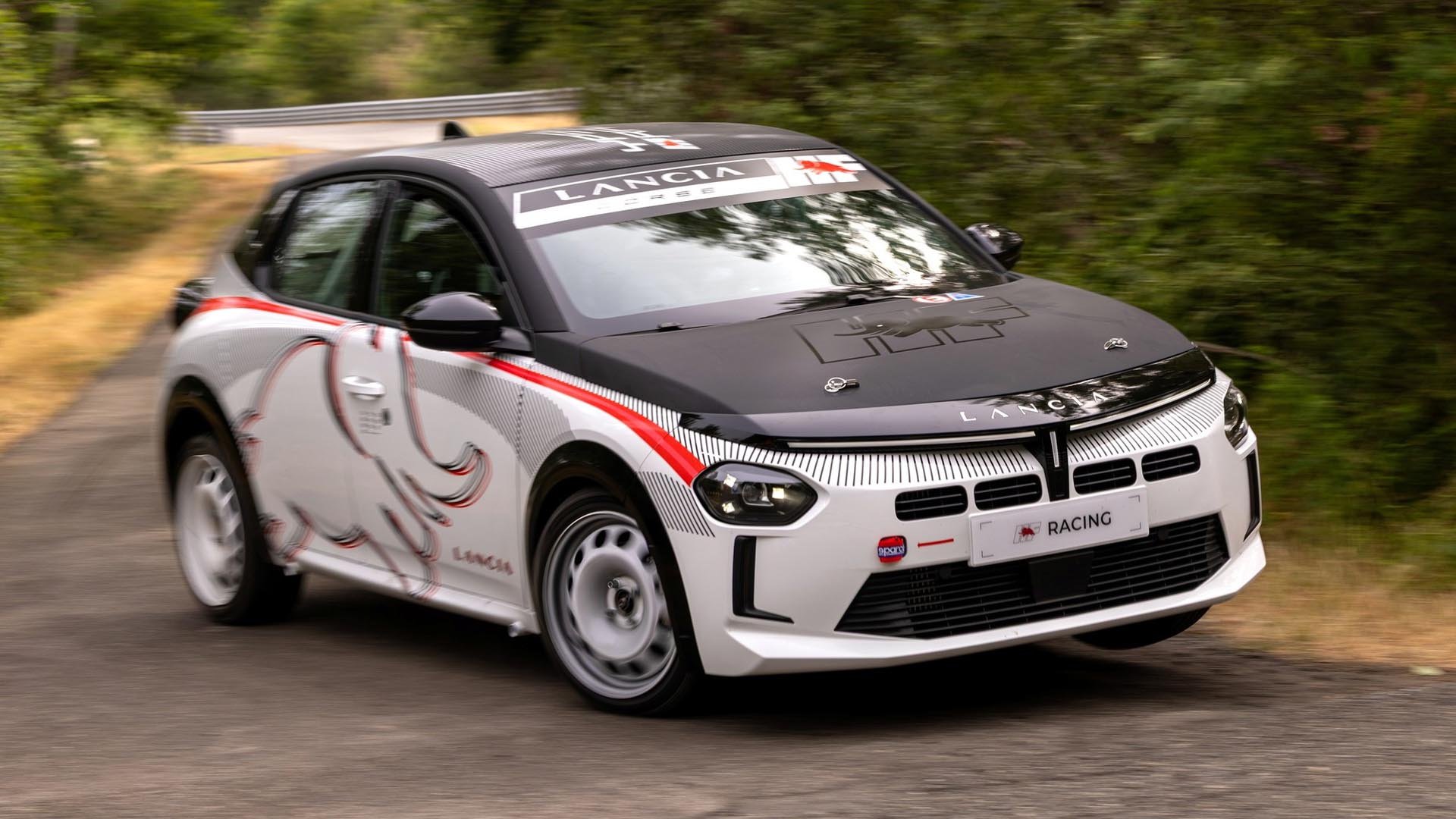 Lancia Ypsilon HF Racing
