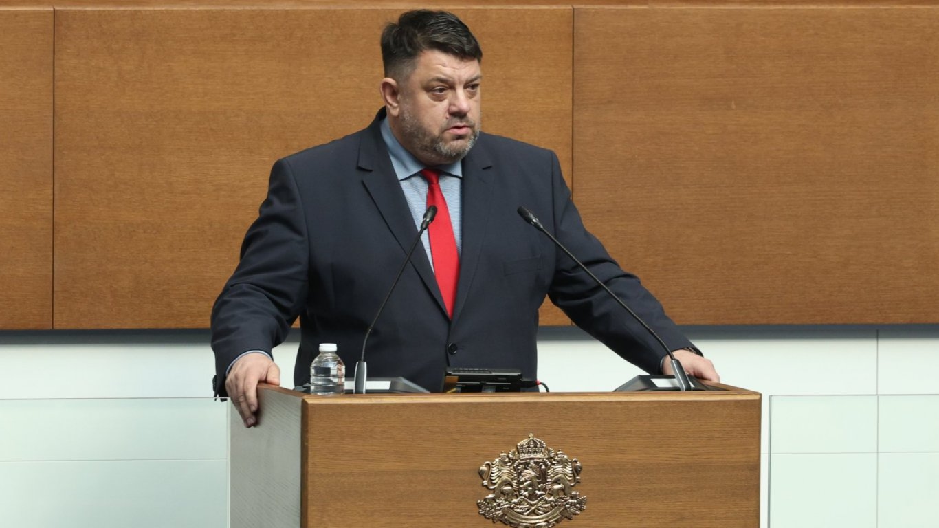 БСП предлага прогресивен данък с необлагаем минимум за най-бедните