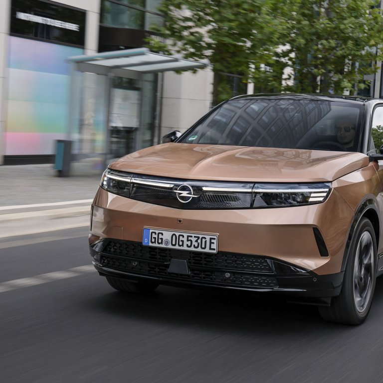 Opel предлага пет модела за малки и големи семейства