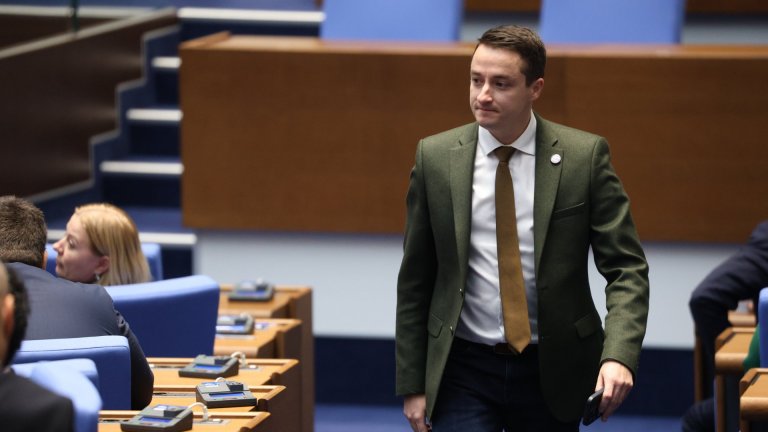 Божанков е вън от листите, ДБ отстъпи пред ПП, за да не останат без регистрация