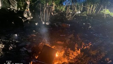 При руски атаки с дронове и артилерия срещу няколко области