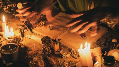 Разследват смъртта на жена, издъхнала внезапно след посещение при врачка