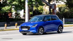 Новото Suzuki Swift е в стихията си с автоматик