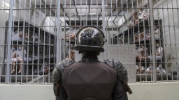 Как най-опасните убийци се превърнаха в интернет сензации?