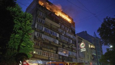 Мощна среднощна атака с жертви срещу Киев, дете е загинало след удара с дрон на плажа в Курск