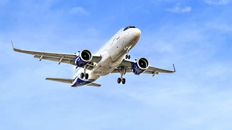 Авиокомпаниите по света се оплакват от недостиг на пилоти 