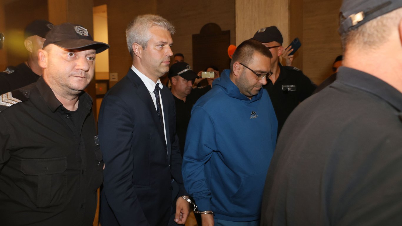 Защитата на Благомир Коцев внесе искане за изменение на мярката му за неотклонение