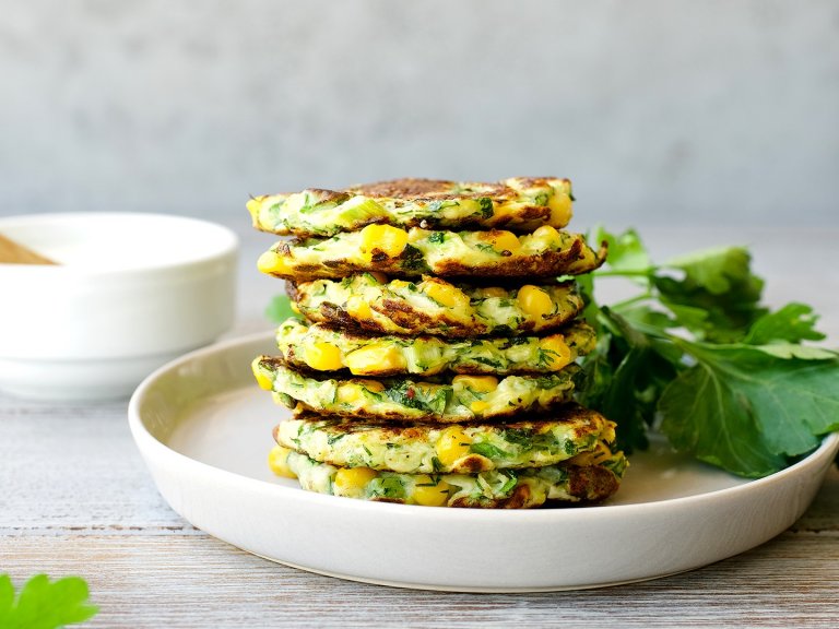 Кюфтета от тиквички и кашкавал