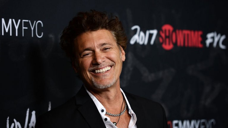 Звездата от "Белязаният" Стивън Бауер пред Dir.bg: С Ал Пачино станахме приятели и в живота