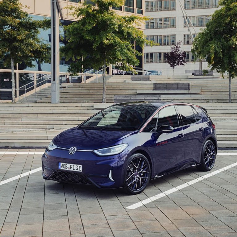 Volkswagen пуска лимитирана серия на електрическия модел ID.3 GTX FIRE+ICE