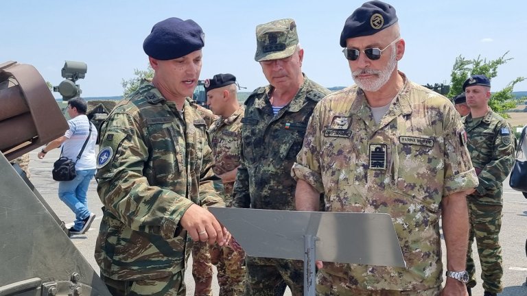Началникът на Военния комитет на НАТО е в България