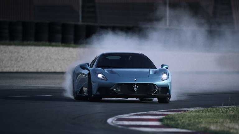 Суперколата Maserati MCPura е еволюция на модела MC20