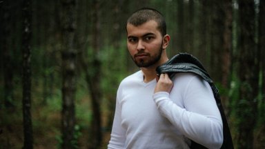 Отиде си Иво Христов, който пишеше, за да живее