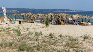 Бебе на сръбски туристи издъхна в курорт на Халкидики, нямало педиатър в здравния център