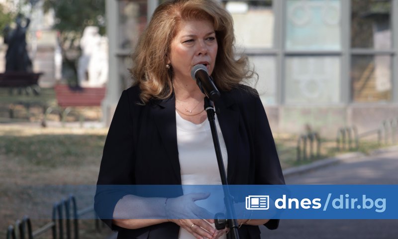 Заради еуфорията около приемането на докладите и еврото, управляващите и