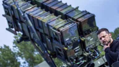 Избраното днес ново украинско правителство ще се опита да разшири