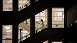 Болниците в Берлин се подготвят за евентуално военно положение